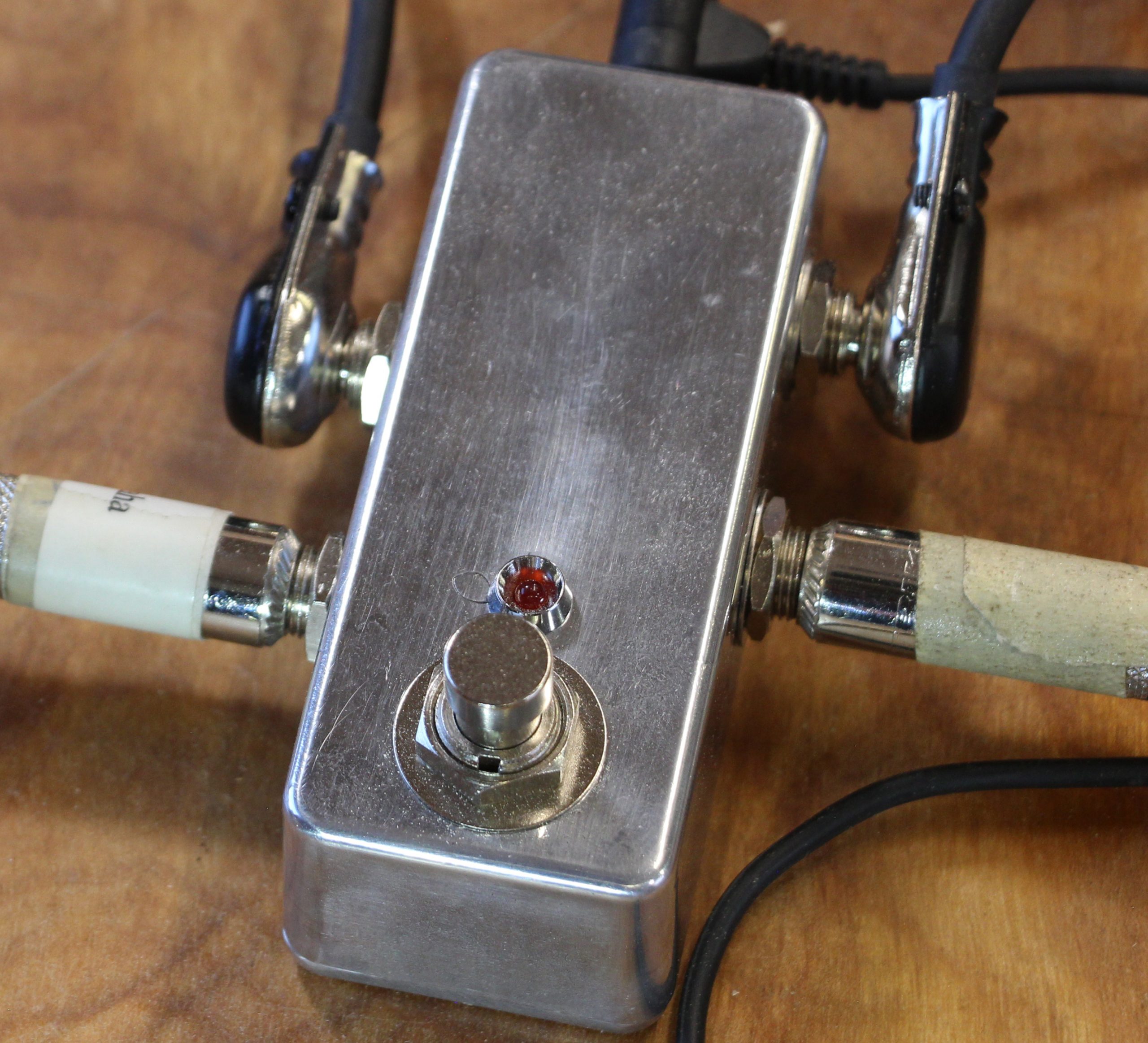 how to build a guitar looper pedal