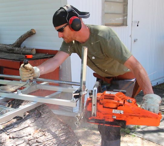 Milling Slabs with an Alaskan Chainsaw Mill