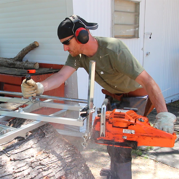 Milling Slabs with an Alaskan Chainsaw Mill