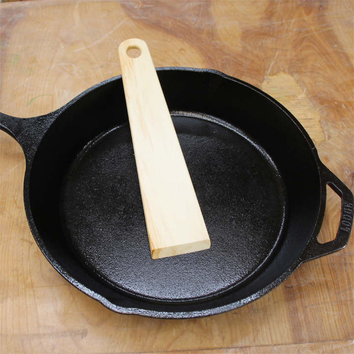 DIY Cast-Iron Skillet Seasoning