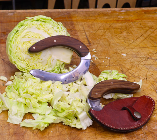 Making an Ulu Knife from a Horseshoe by Home Built Workshop