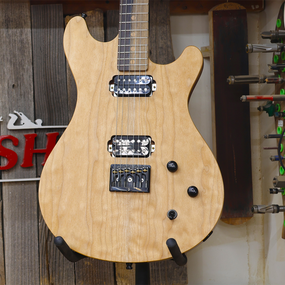 The building of a Hayley Guitars Dorian by Home Built Workshop